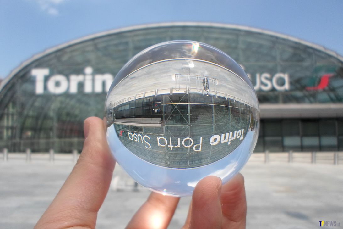 Una prospettiva diversa: Torino in una sfera